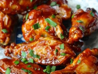 Image for Air Fryer Sriracha-Honey Chicken Wings