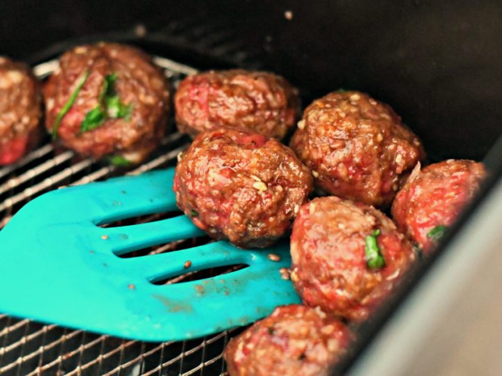Image for Make Easy Parmesan Meatballs in the Air Fryer