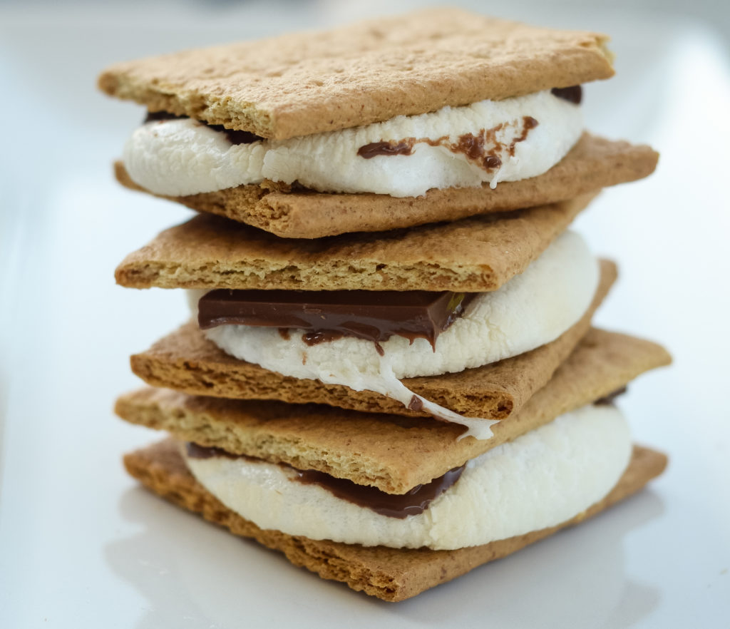 camping foods air fryer smores