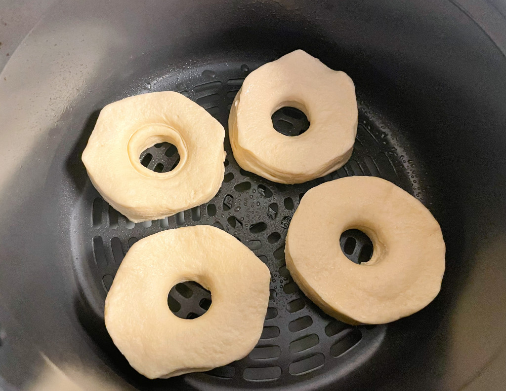 air fryer cinnamon sugar donuts