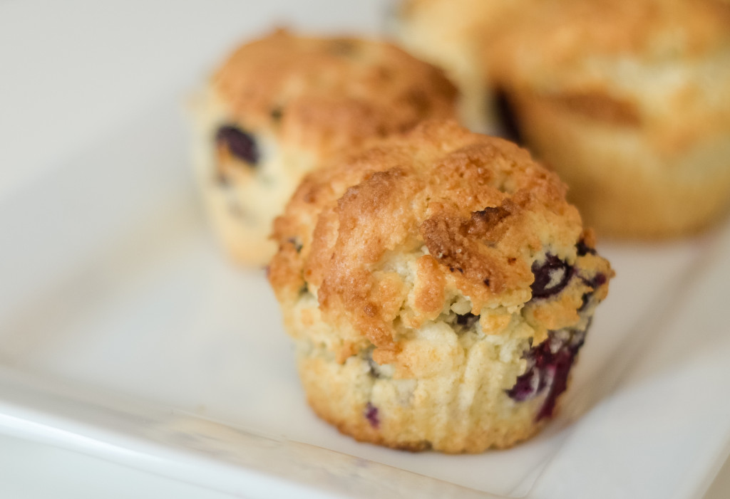 air fryer blueberry muffins