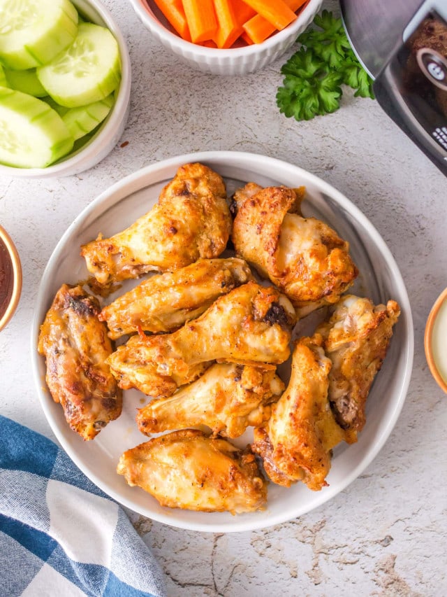 frozen chicken wings in the air fryer