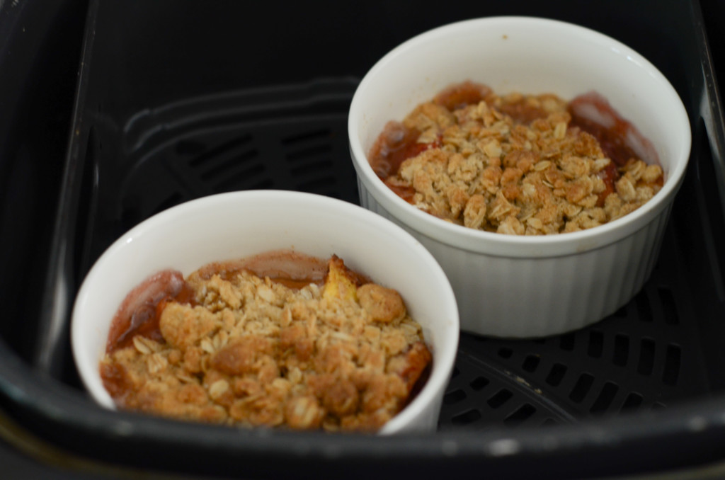 air fryer peach crisp