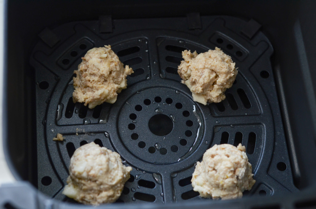 gluten free air fryer apple fritters