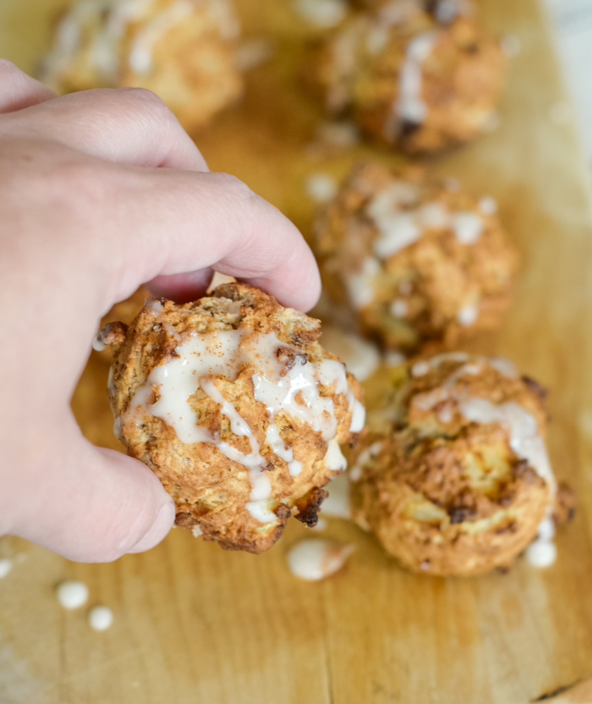 gluten free air fryer apple fritters