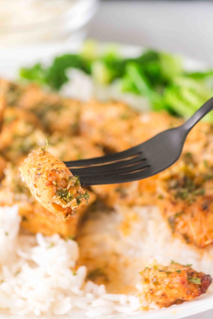 air fryer garlic butter chicken skewers