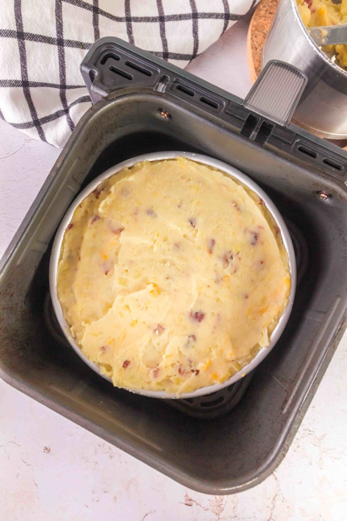 air fryer meatloaf casserole in air fryer