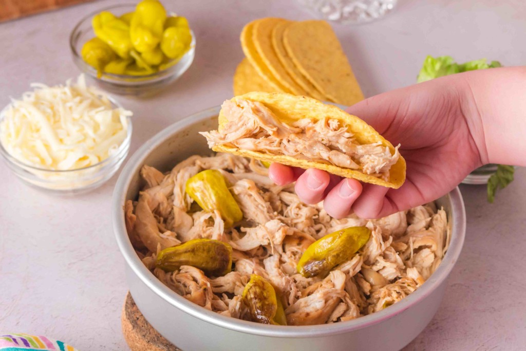 air fryer mississippi chicken tacos
